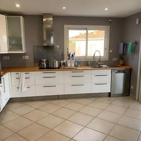 Villa Vue Sur Etang 8 Personnes Spacieuse Et Calme Narbonne